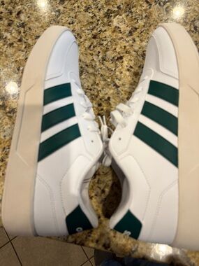 adidas White Sneakers with Dark Green Breaknet 3.0 NWT